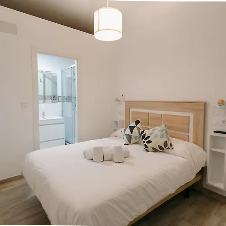 O&l San Luis Feel At In A Renovated * Seville