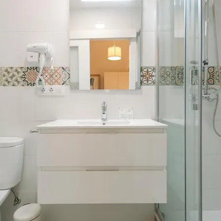 O&l San Luis Feel At In A Renovated Apartment Seville