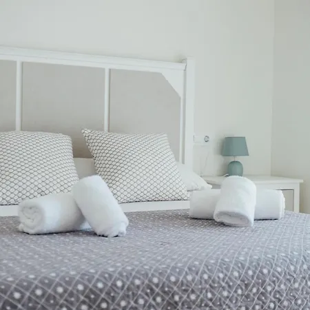 O&l San Luis Feel At In A Renovated Apartment Seville