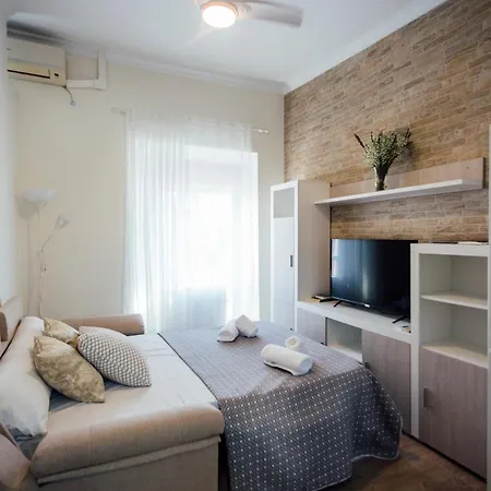 O&l San Luis Feel At In A Renovated Apartment Seville
